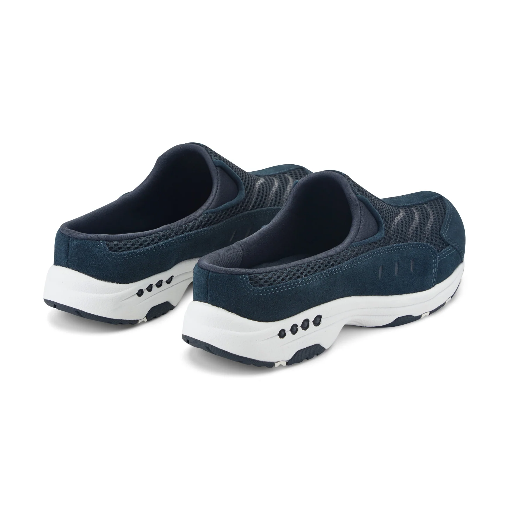 Traveltime Classic Clogs - Image 3